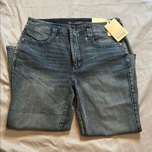 NYDJ Moet Blue Relaxed Capris Jeans